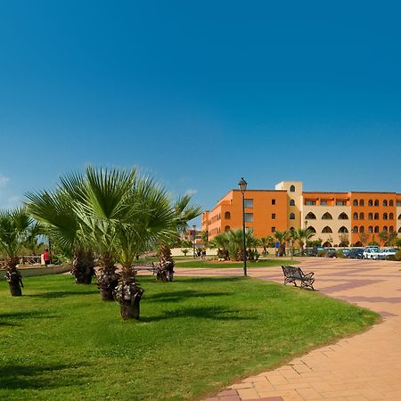 Отель Playamarina Аямонте Экстерьер фото